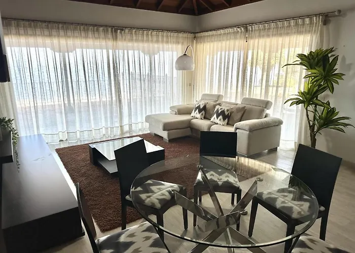 Moraditas 31 Σπίτι διακοπών